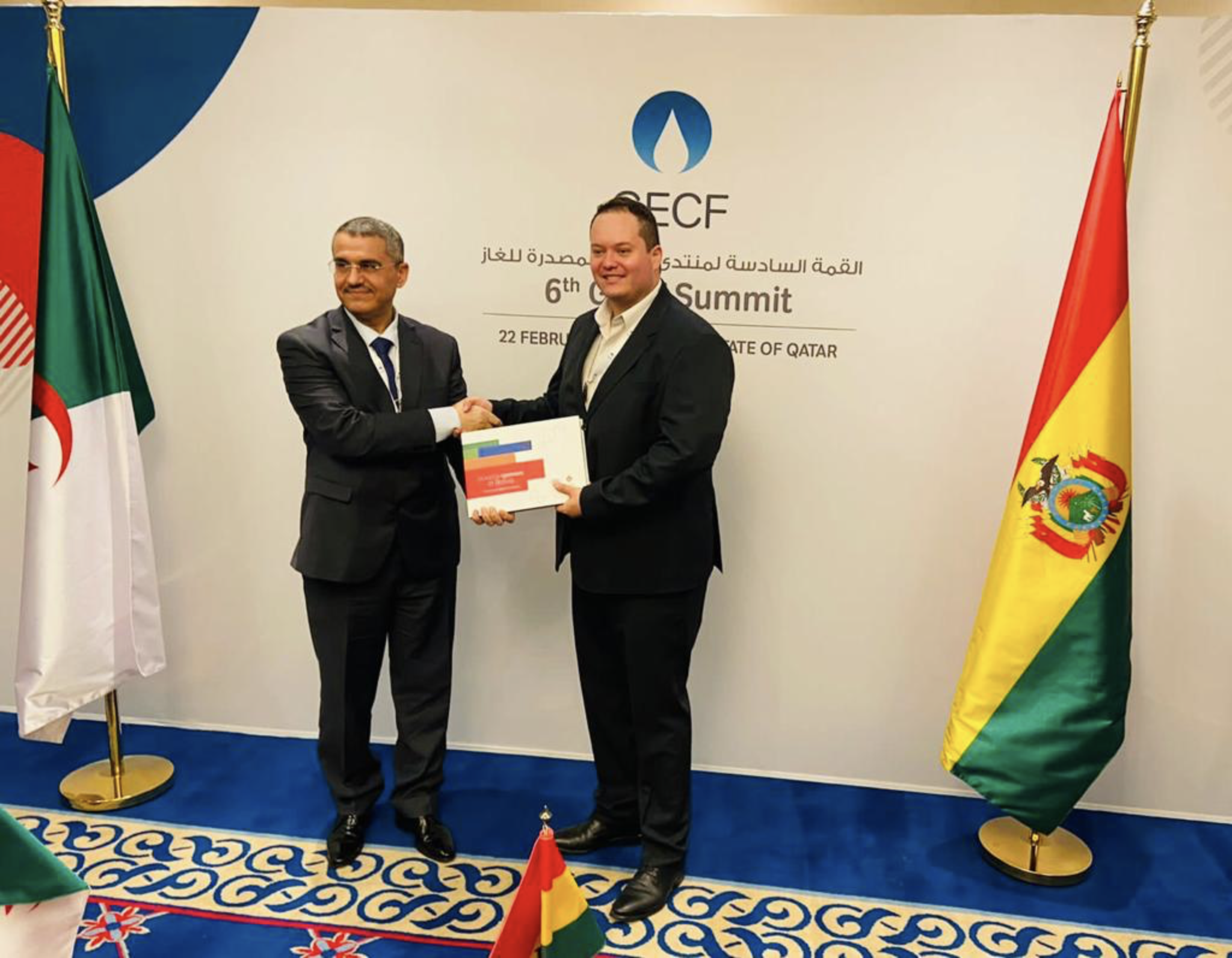 Bolivia. Il presidente dell'YPFB valuta con Gazprom eventuali progetti nel midstream
