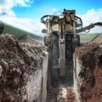 Tesmec presenta il suo trencher più grande e potente mai realizzato - Pipeline News - 1875XL EVO SCAVI tesmec TRENCHER - Macchine e Attrezzature News