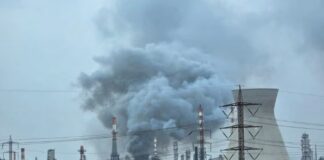 Israele – Colpita la raffineria di Haifa Israele - Colpita la raffineria di Haifa - Pipeline News - Haifa IRAN raffineria - In Evidenza Medio Oriente Mercati News